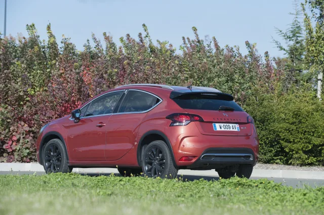 Citroen DS4 Crossback (Ситроен ДС4 Кроссбэк) хэтчбек — 5