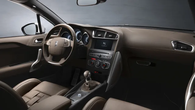 Citroen DS4 Crossback (Ситроен ДС4 Кроссбэк) хэтчбек — 22