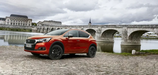 Citroen DS4 Crossback (Ситроен ДС4 Кроссбэк) хэтчбек — 16