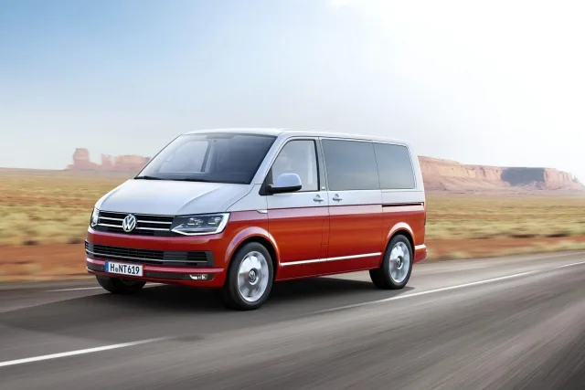 Volkswagen Multivan Highline 2.0TDI 140 MT — 6