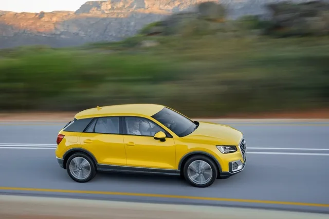 Audi Q2 2016 — 8
