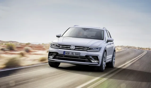Volkswagen Tiguan 2017 crossover — 4