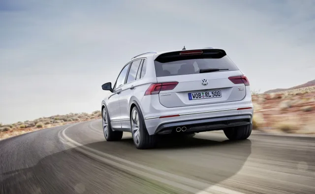 Volkswagen Tiguan 2017 crossover — 8