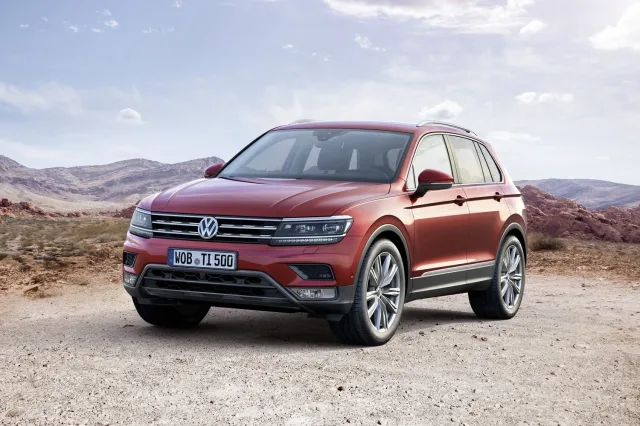 Volkswagen Tiguan 2017 crossover — 9