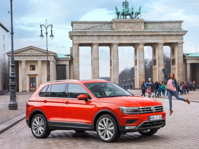 Volkswagen Tiguan 2017 crossover — 10