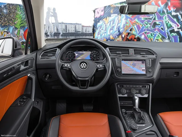 Volkswagen Tiguan 2017 crossover — 19