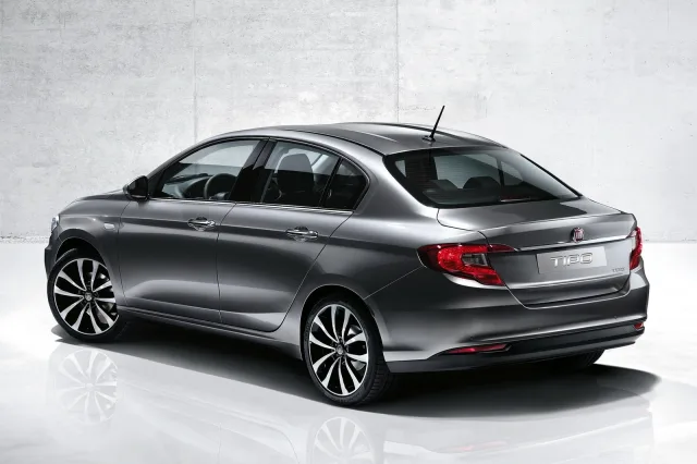 Fiat Tipo 1.4 MT Mid+ — 2