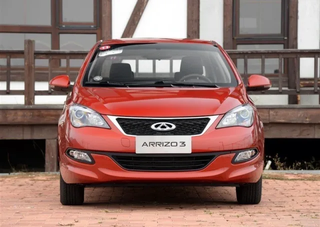 Chery Arrizo 3 — 6