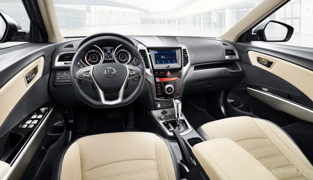 SsangYong Tivoli — 12
