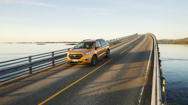 Ford Edge 2015 (Форд Эдж) кроссовер — 9