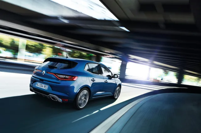 Renault Megane IV hatchback — 6