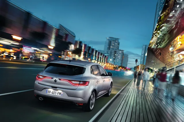 Renault Megane IV hatchback — 7
