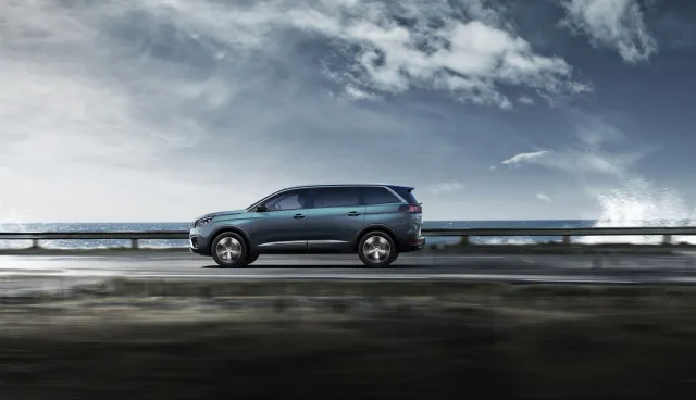 Peugeot 5008 2.0D AT GT-Line — 18