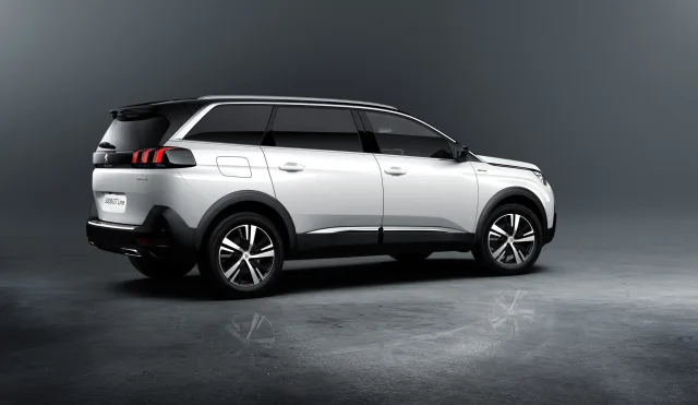 Peugeot 5008 2.0D AT GT-Line — 19