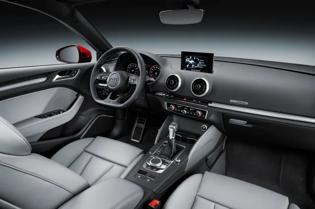 Audi A3 Sportback 1.0 TFSI AT Basis — 4