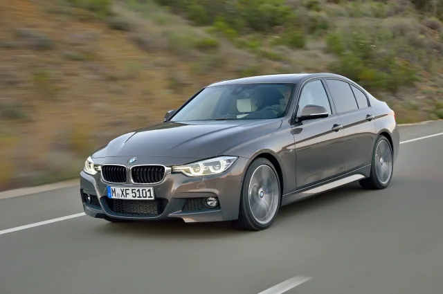 BMW 3 Series F30 седан — 12