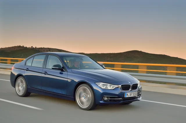 BMW 3 Series F30 седан — 13