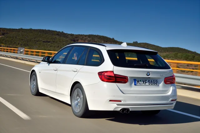 BMW 3 Series Touring F30 station wagon — 2