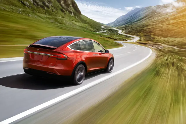 Tesla Model X AT 90D — 8