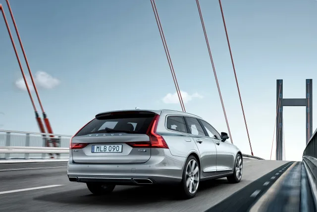 Volvo V90 універсал — 9