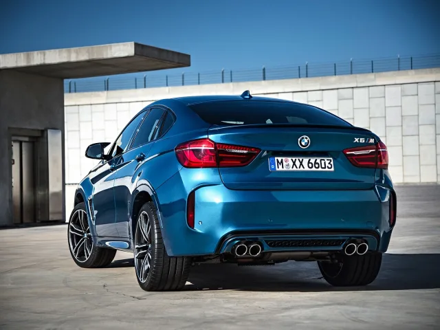 BMW X6 M AT — 6