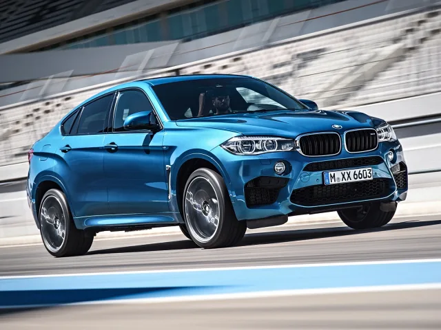 BMW X6 M AT — 8