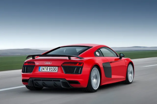 Audi R8 2015 (Ауди Р8) спорткар — 4