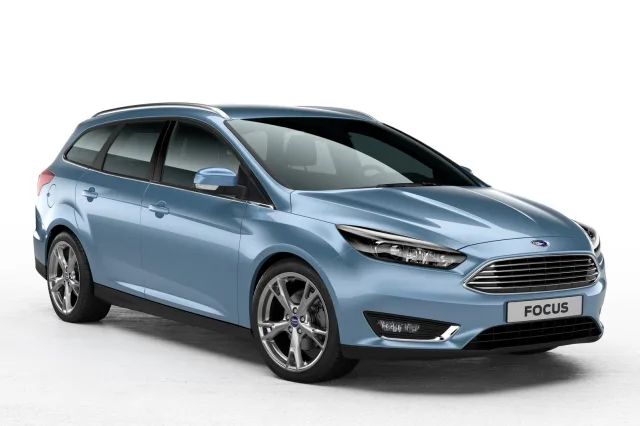 Ford Focus 2015 station wagon — 5