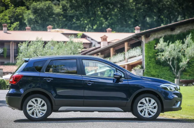 Suzuki SX4 1.6 AT GL — 13