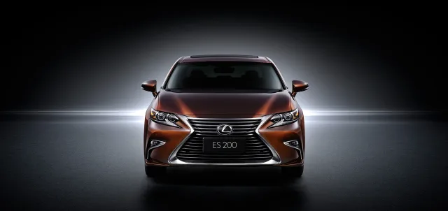 Lexus ES 2015 sedan — 10