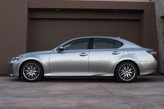 Lexus GS 2015 седан — 6