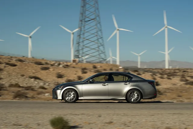 Lexus GS 2015 седан — 7