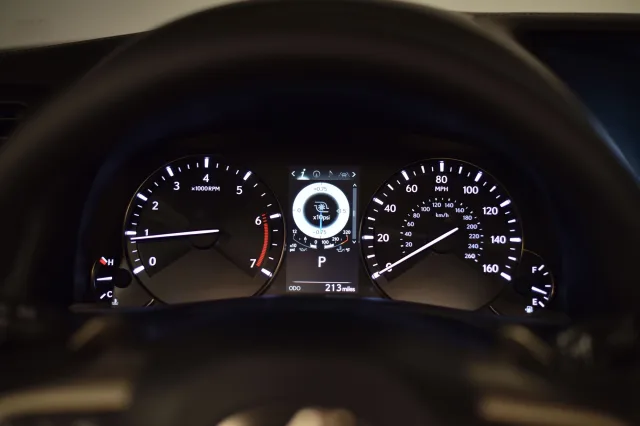 Lexus GS 2015 седан — 11