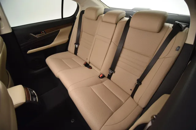 Lexus GS 2015 седан — 14