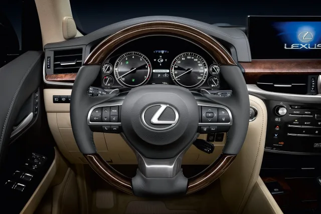 Lexus LX 450d 4.5 AT Luxury — 13