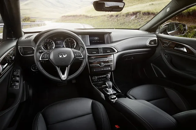 Infiniti QX30 (Инфинити Куикс30) кроссовер — 3