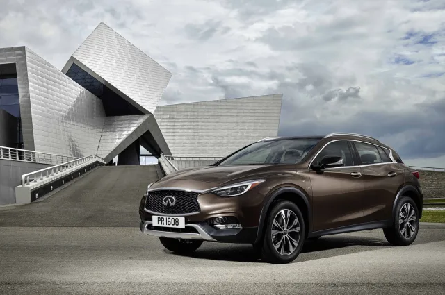 Infiniti QX30 (Инфинити Куикс30) кроссовер — 5