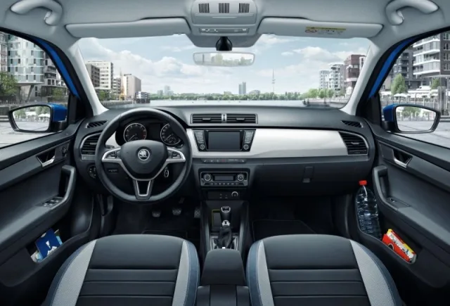 Skoda Fabia 2015 (Шкода Фабия) хэтчбек — 4