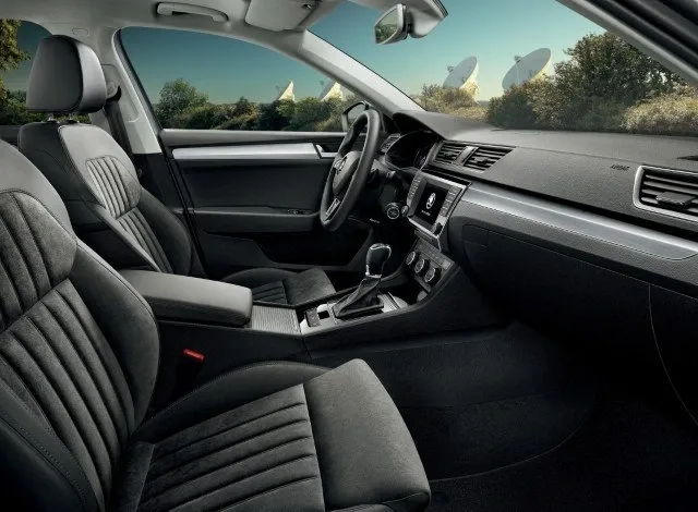 Skoda Superb Combi 1.5 TSI MT Ambition — 18