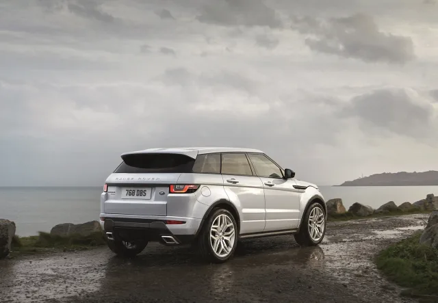 Land Rover Range Rover Evoque 2015 (Ленд Ровер Эвок) кроссовер — 6