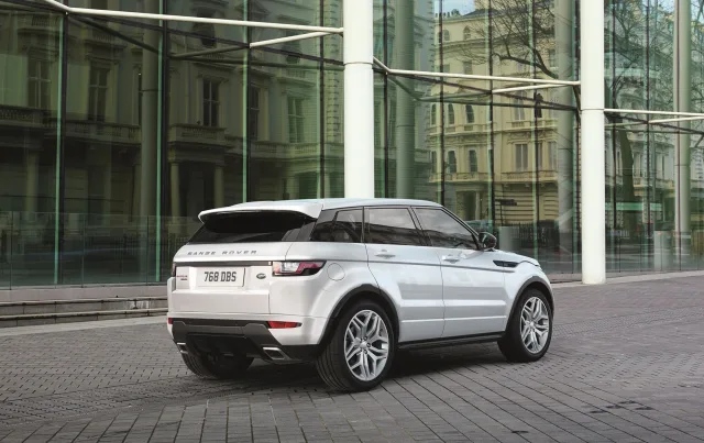 Land Rover Range Rover Evoque 2015 (Ленд Ровер Эвок) кроссовер — 8