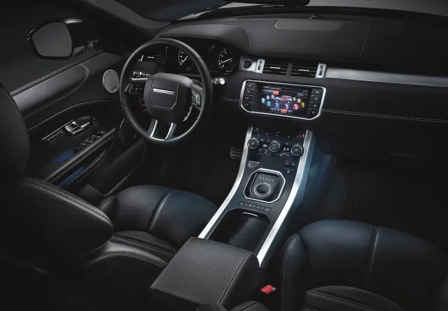 Land Rover Range Rover Evoque 2015 (Ленд Ровер Эвок) кроссовер — 12