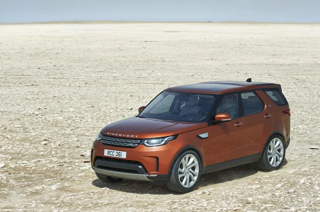 Land Rover Discovery 5 2017 SUV — 2