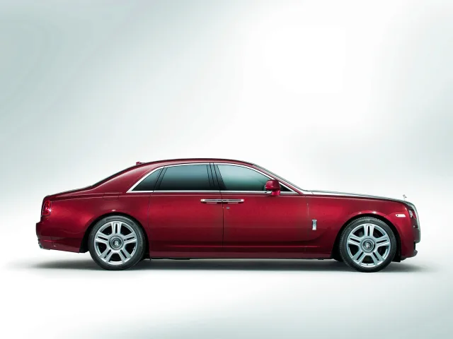 Rolls-Royce Ghost (Ролс Ройс Гост) седан — 5