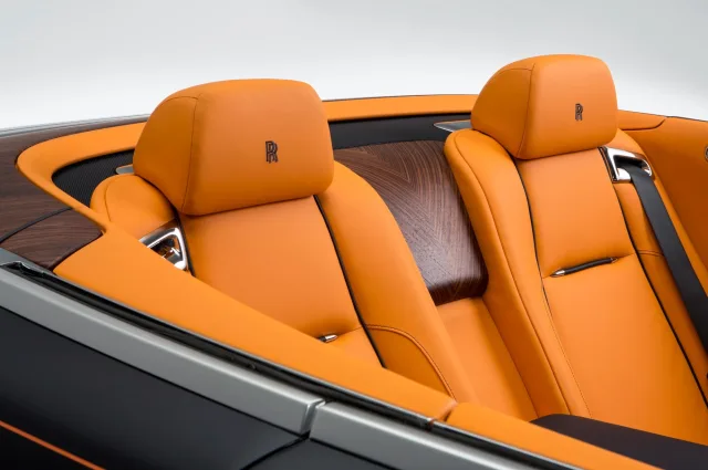 Rolls-Royce Dawn кабріолет — 14