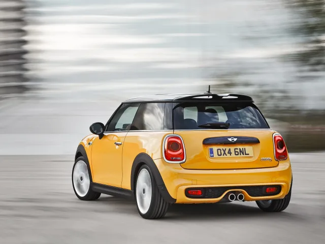 MINI 3 Door хетчбек — 7