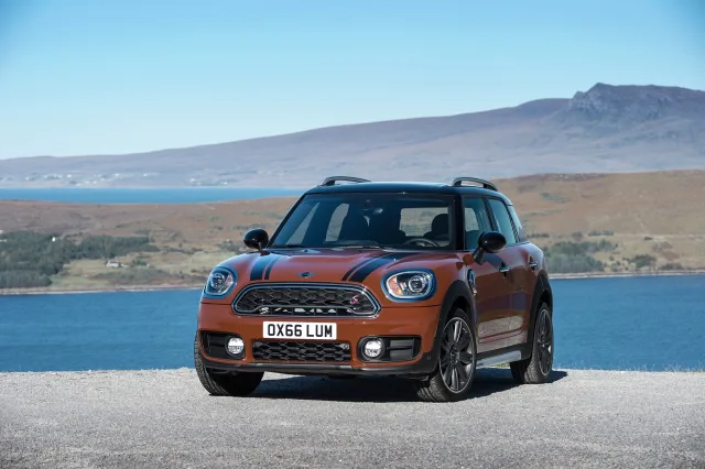 MINI Countryman (Мини Кантримен) кроссовер — 8