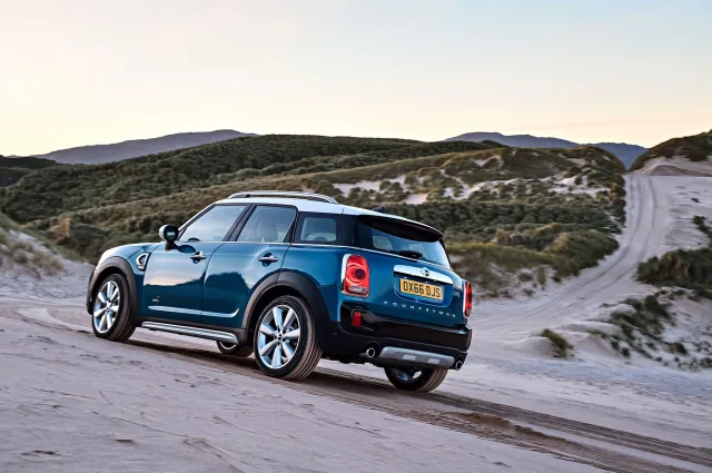 MINI Countryman (Мини Кантримен) кроссовер — 9