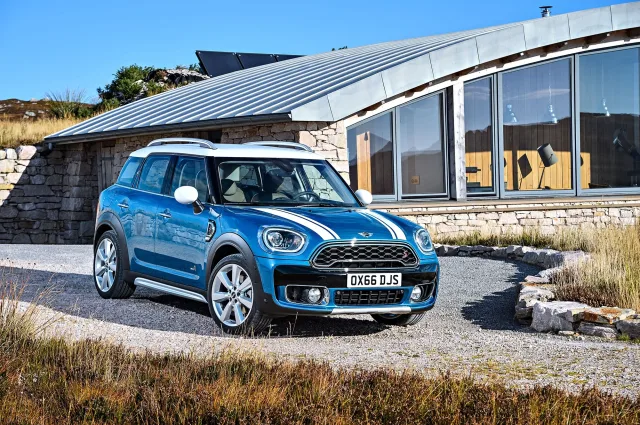 MINI Countryman (Мини Кантримен) кроссовер — 16