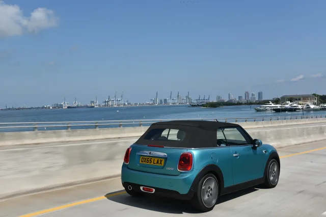 MINI Cabrio convertible — 6